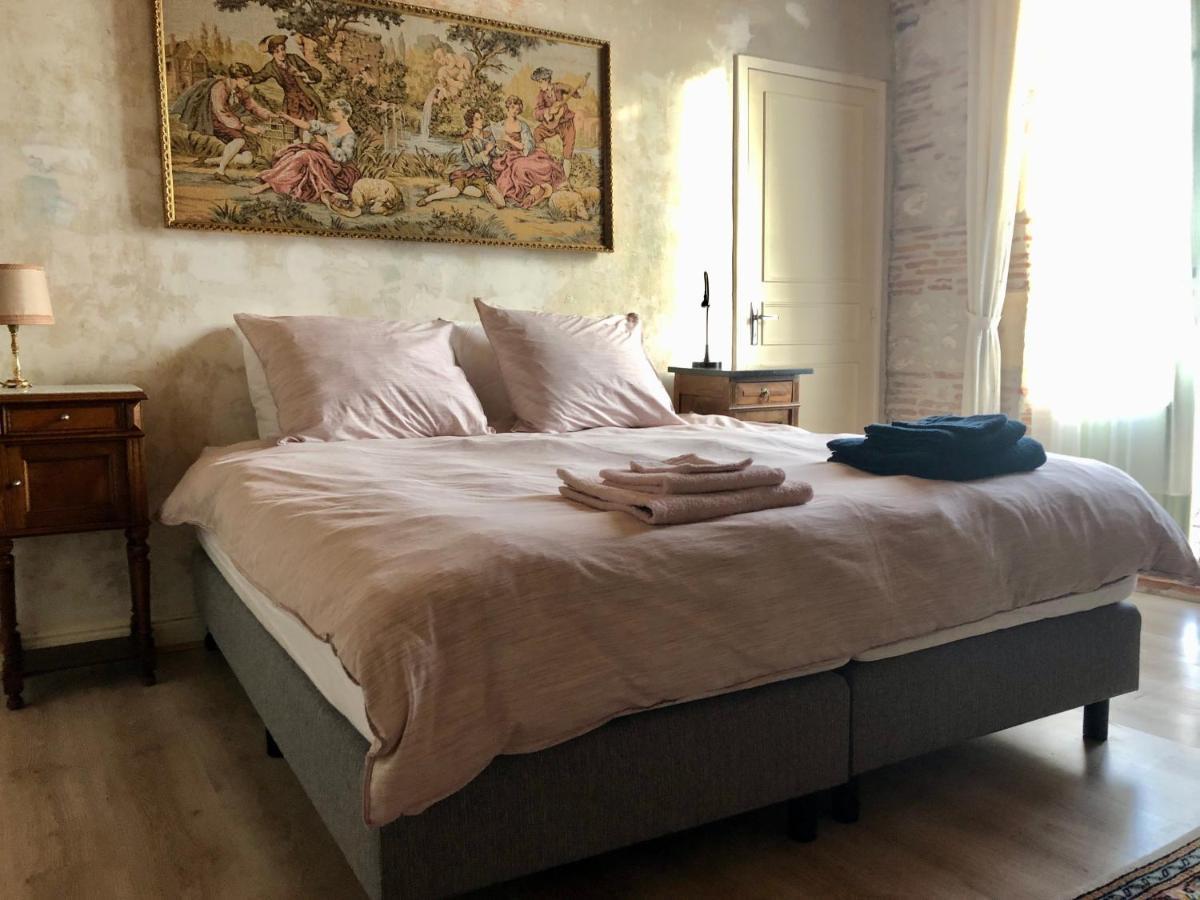 Bed and Breakfast Madamenfrance Monclar-d'Agenais Exterior foto